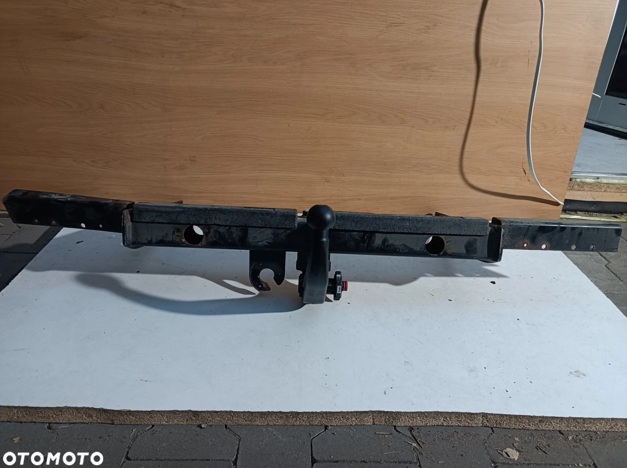 VW T5 T6 belka hak holowniczy wypinany WESTFALIA 7H0803881J - 2
