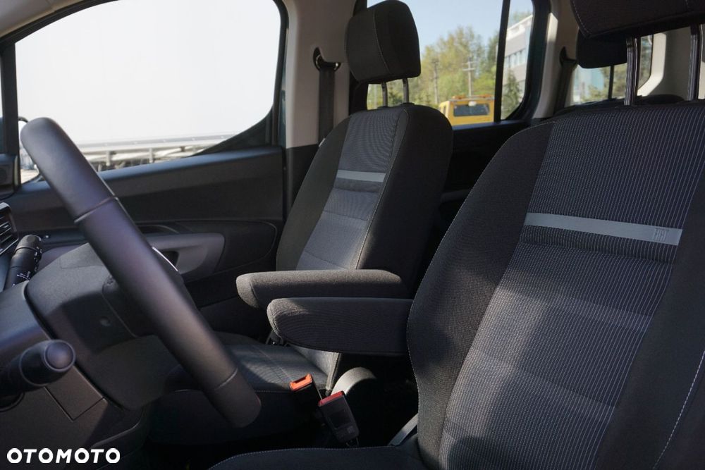 Fiat Doblo - 16