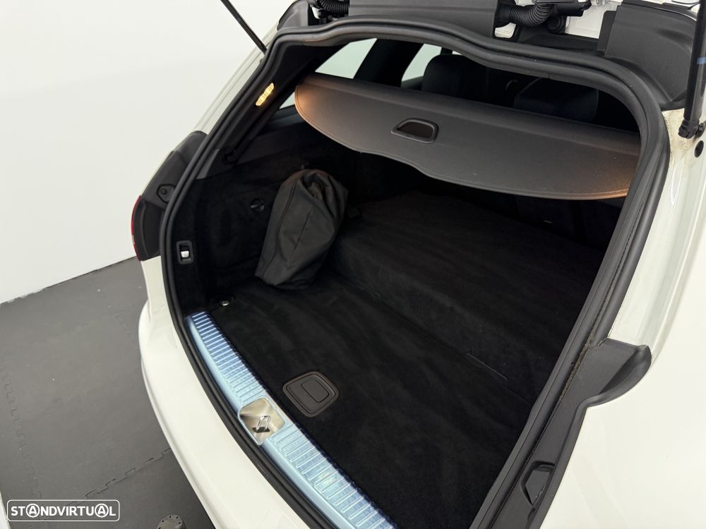 Mercedes-Benz C 300 de T 9G-TRONIC AMG Line - 31