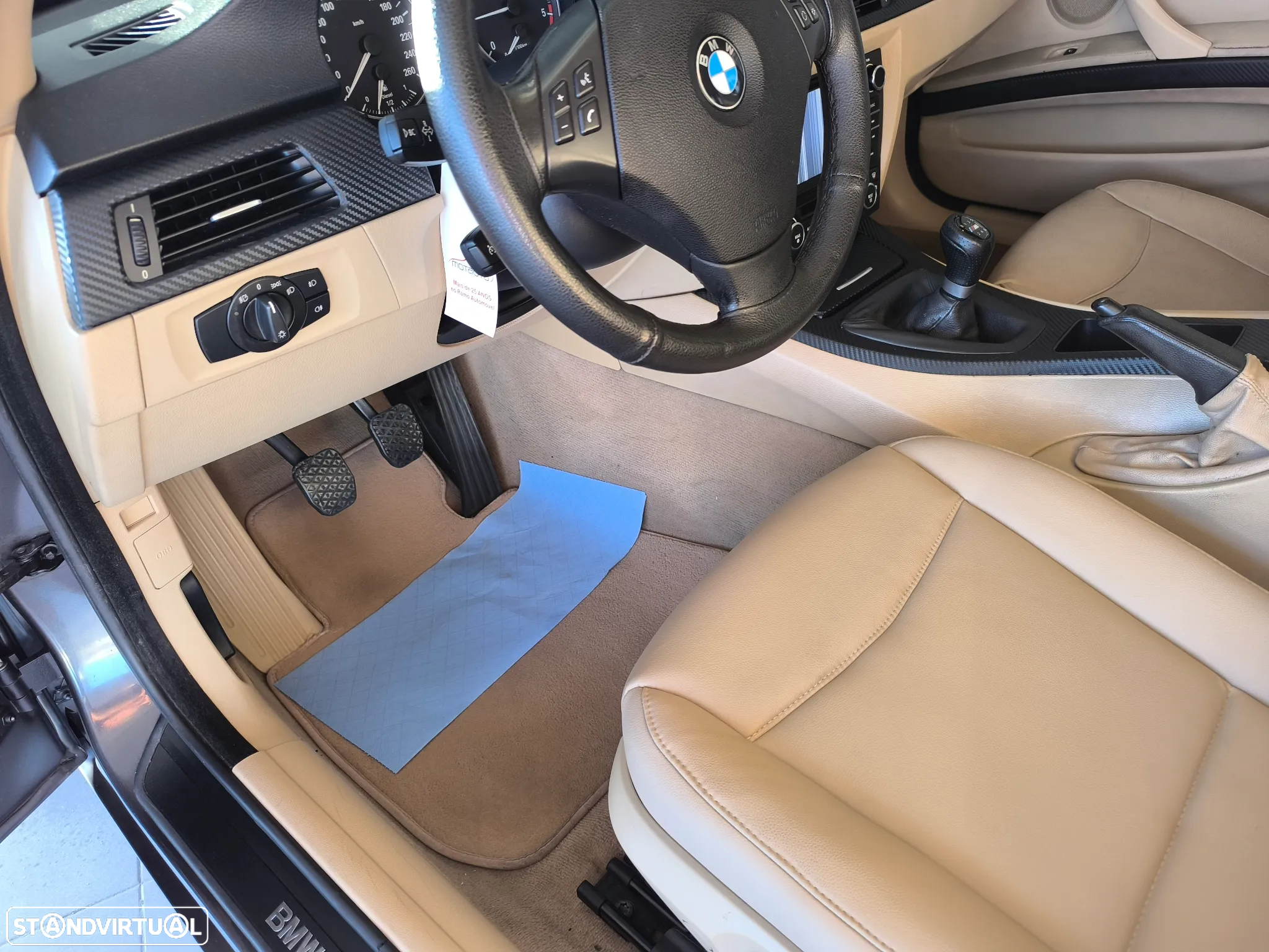 BMW 320 d Touring - 12