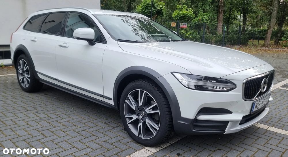 Volvo V90 Cross Country B5 D AWD Ultimate - 7