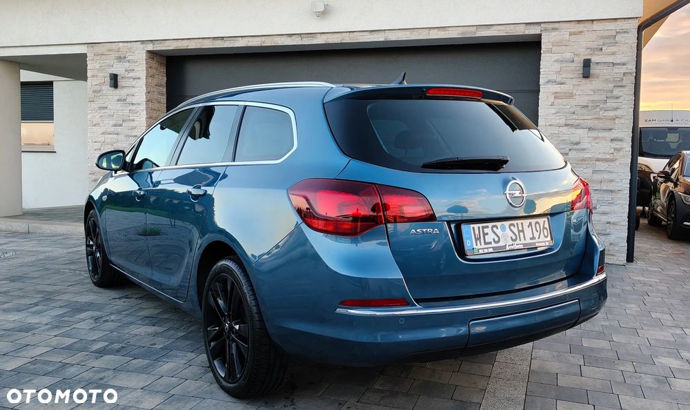 Opel Astra 1.4 Turbo Exklusiv - 5