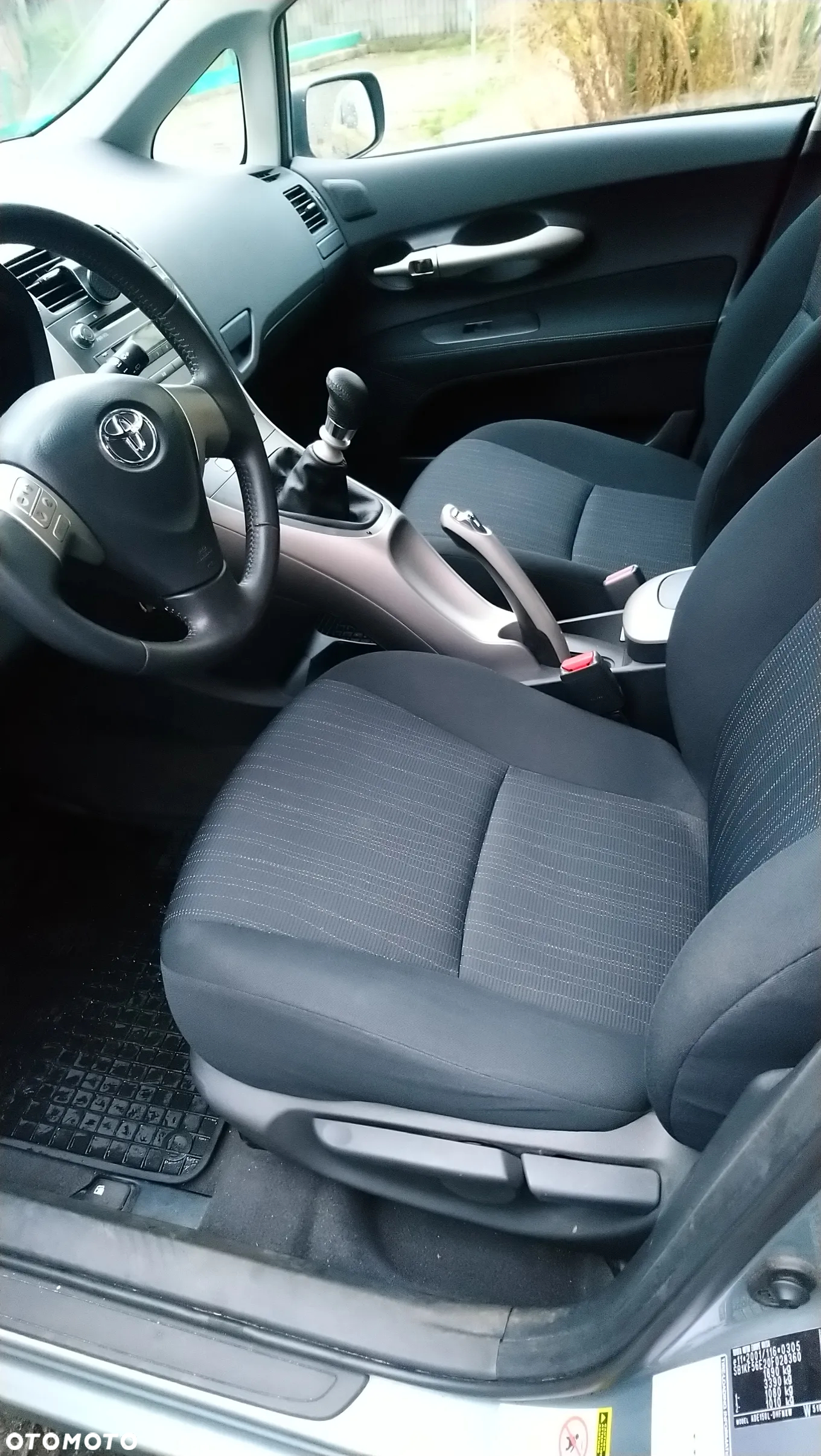 Toyota Auris 2.0 D-4D - 9