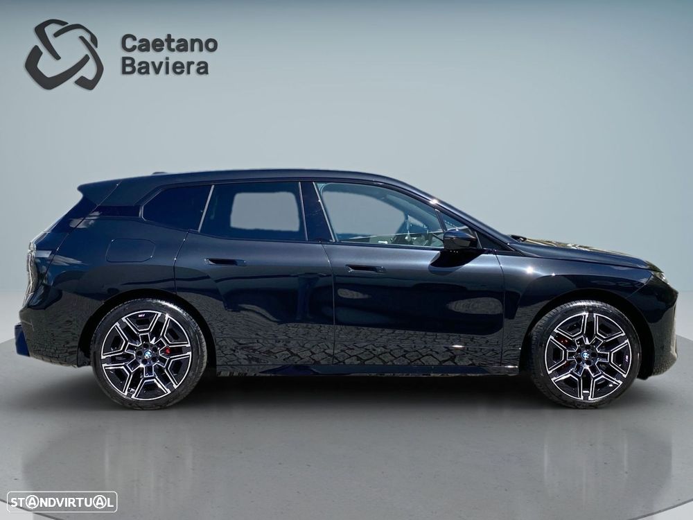 BMW iX xDrive 45 Pack Desportivo Pro - 25