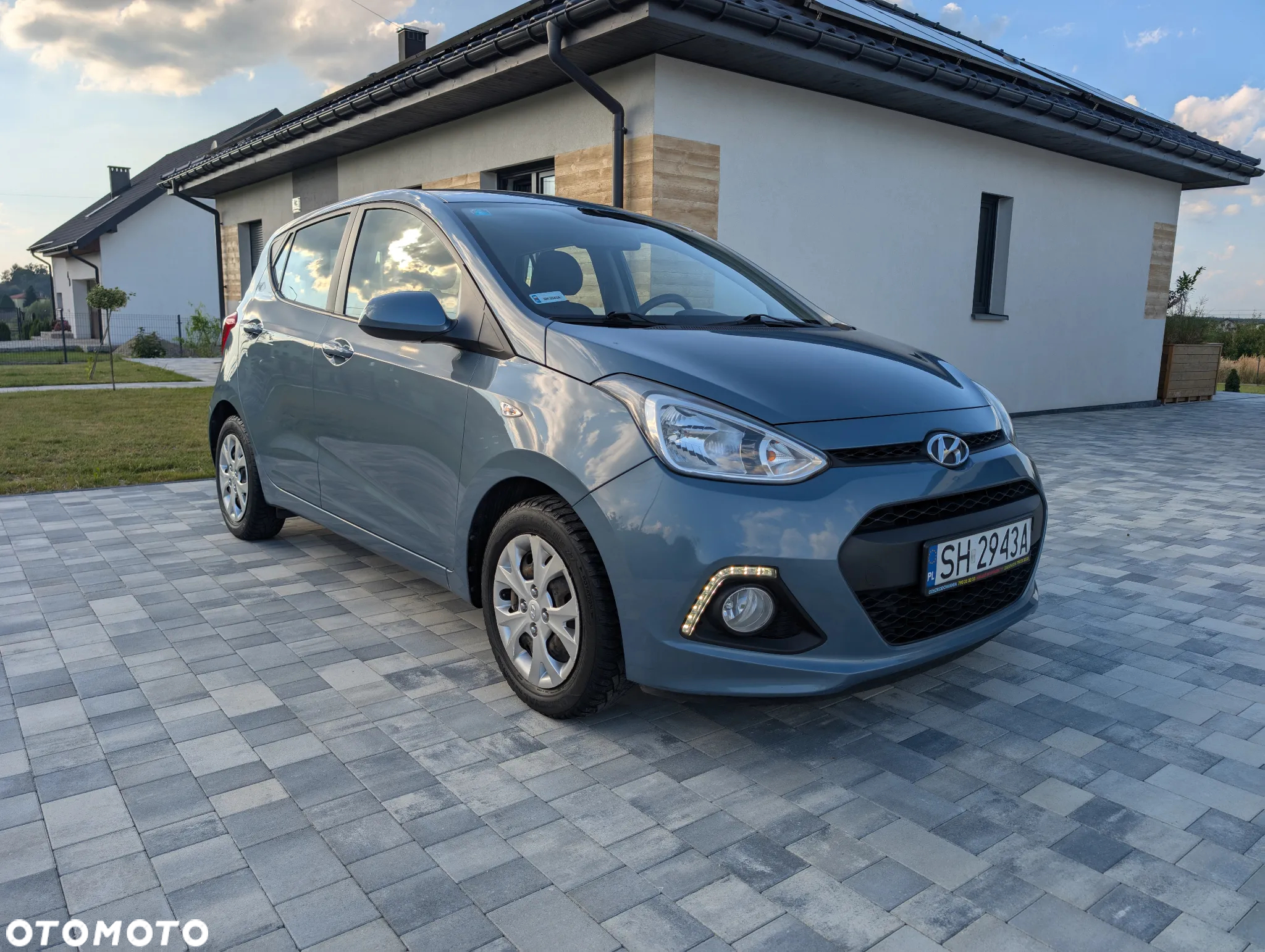 Hyundai i10 1.0 Premium - 13
