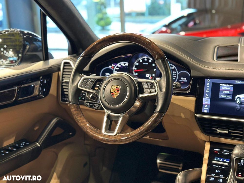 Porsche Cayenne S - 20