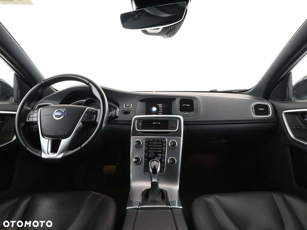 Volvo V60 Cross Country D3 Geartronic Pro - 16