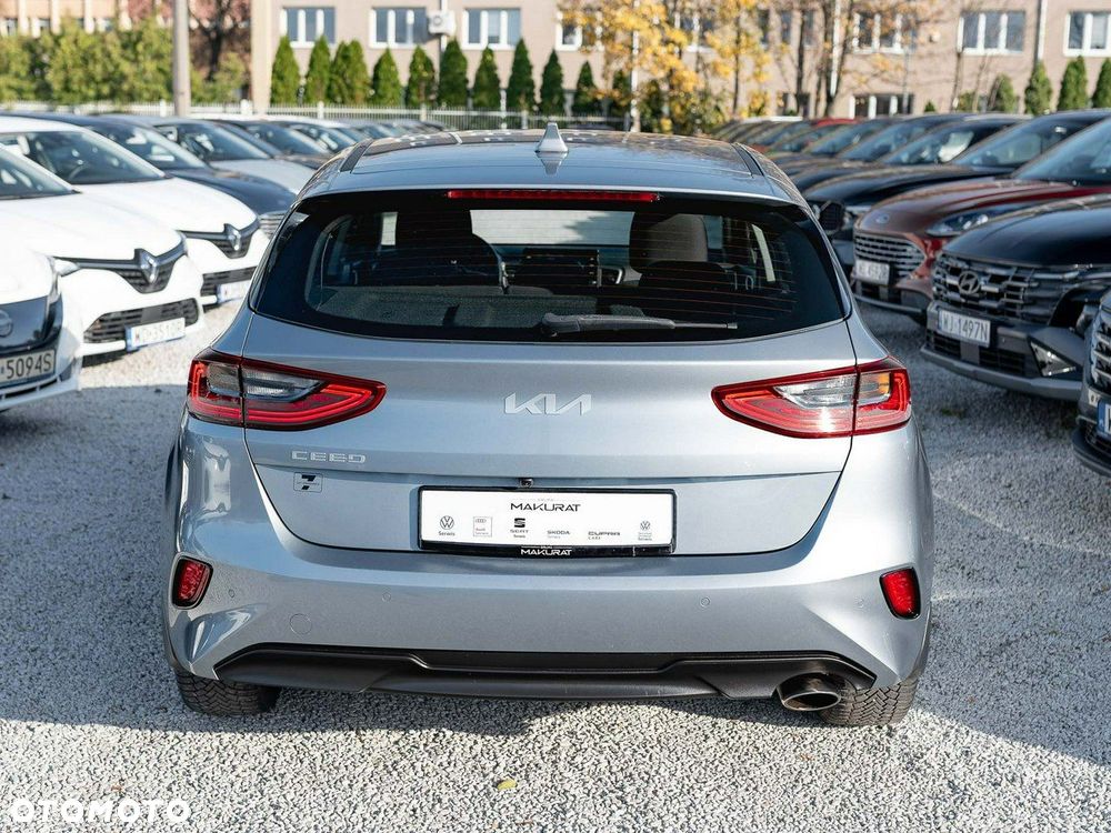 Kia Ceed 1.5 T-GDI M DCT - 10