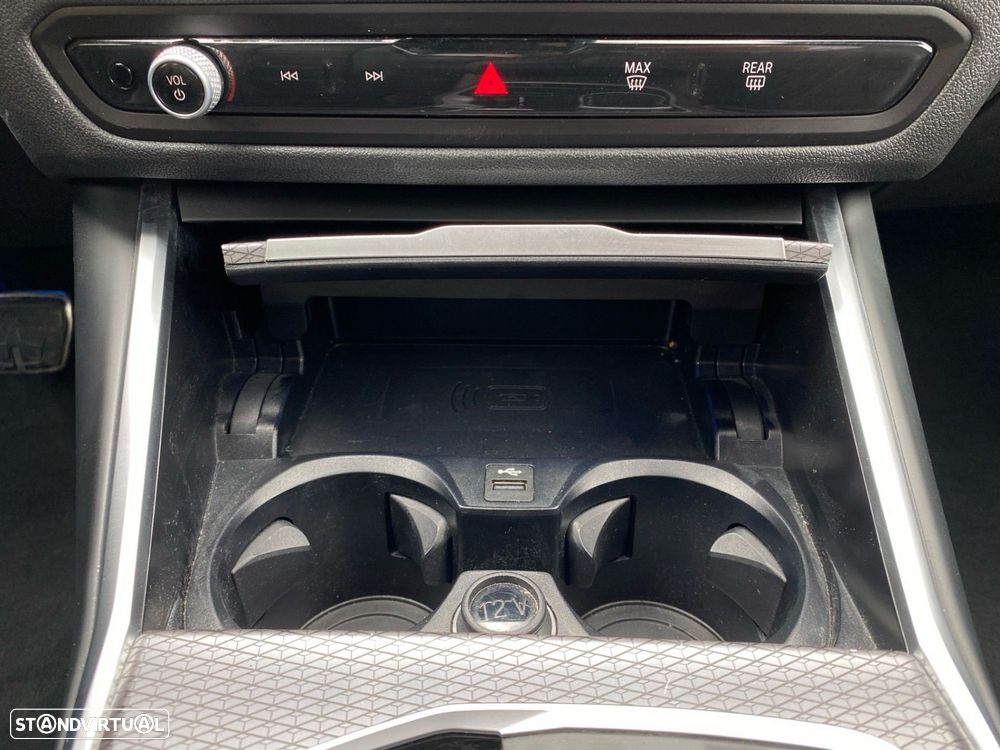 BMW 320 d Pack Desportivo M Auto - 15