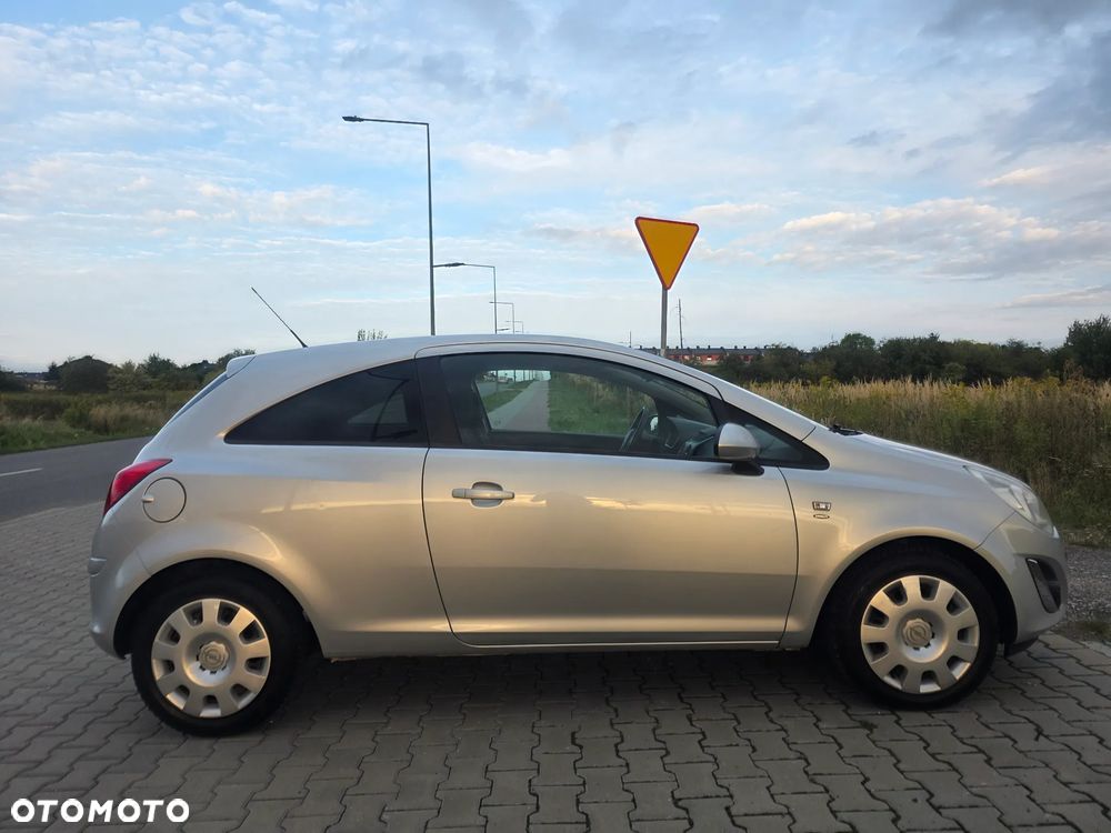Opel Corsa - 5