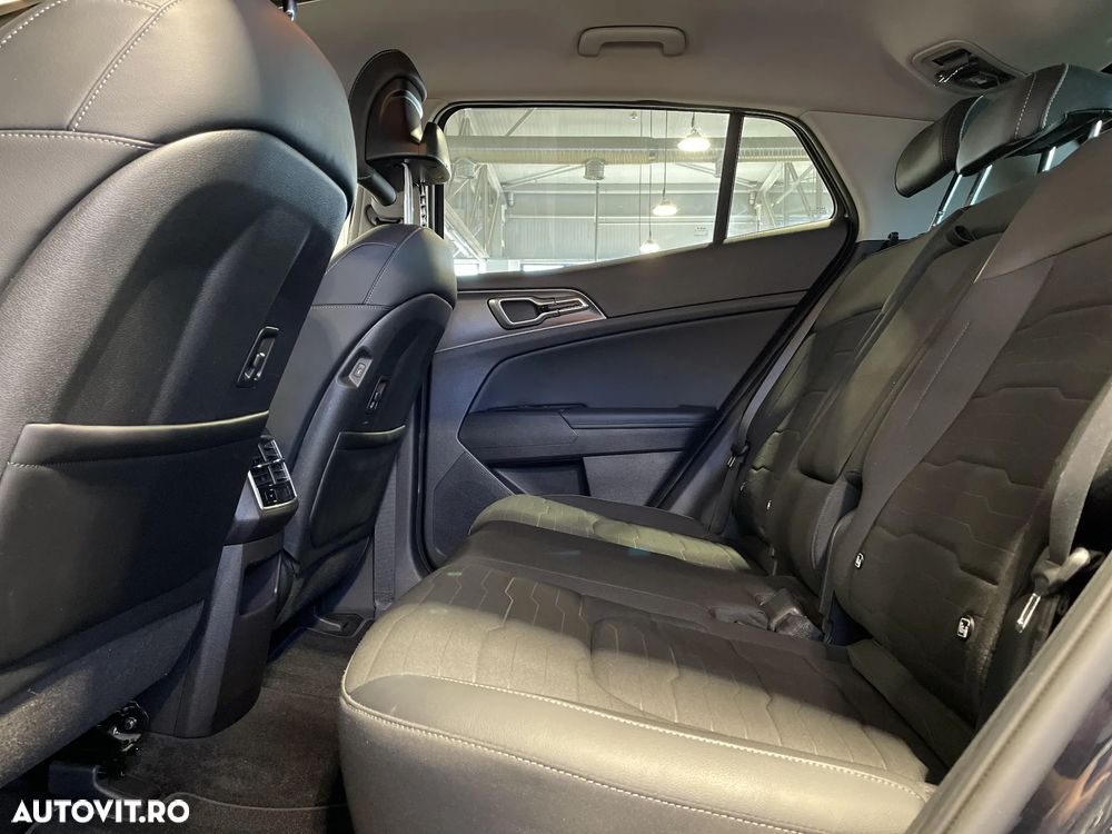 Kia Sportage - 12