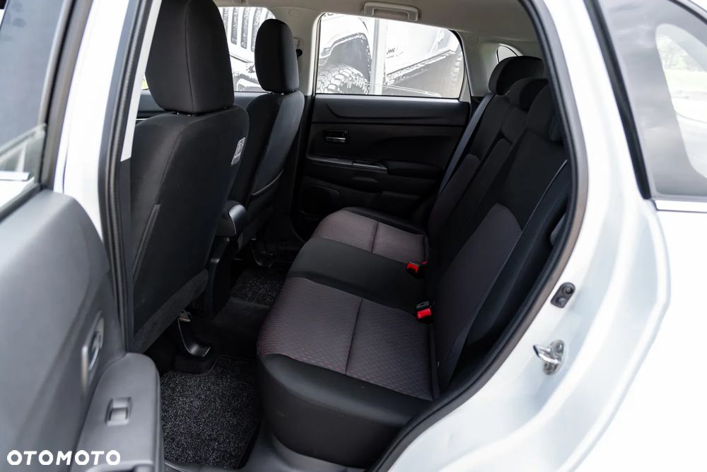 Mitsubishi ASX 1.6 ClearTec 2WD Diamant Edition+ - 19