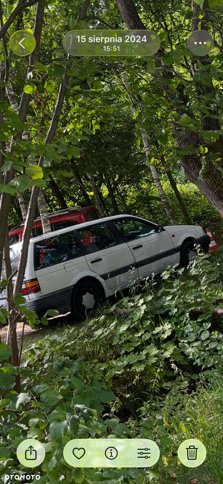 Volkswagen Passat - 2