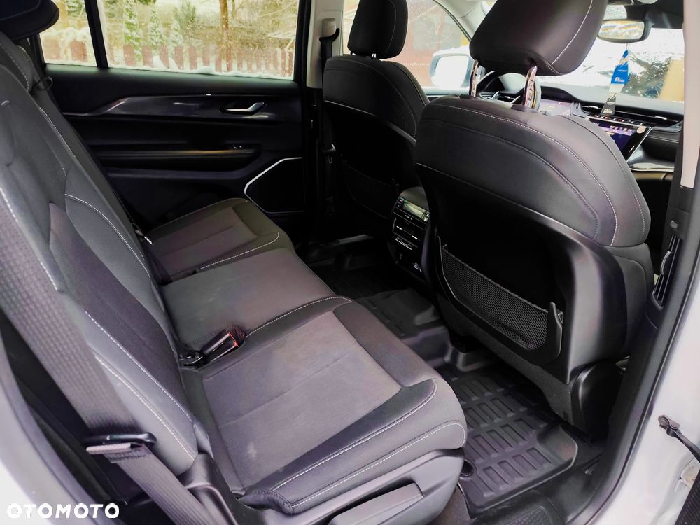 Jeep Grand Cherokee 3.6 V6 Laredo - 24