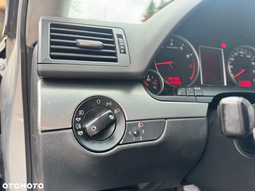 Audi A4 Limousine - 7