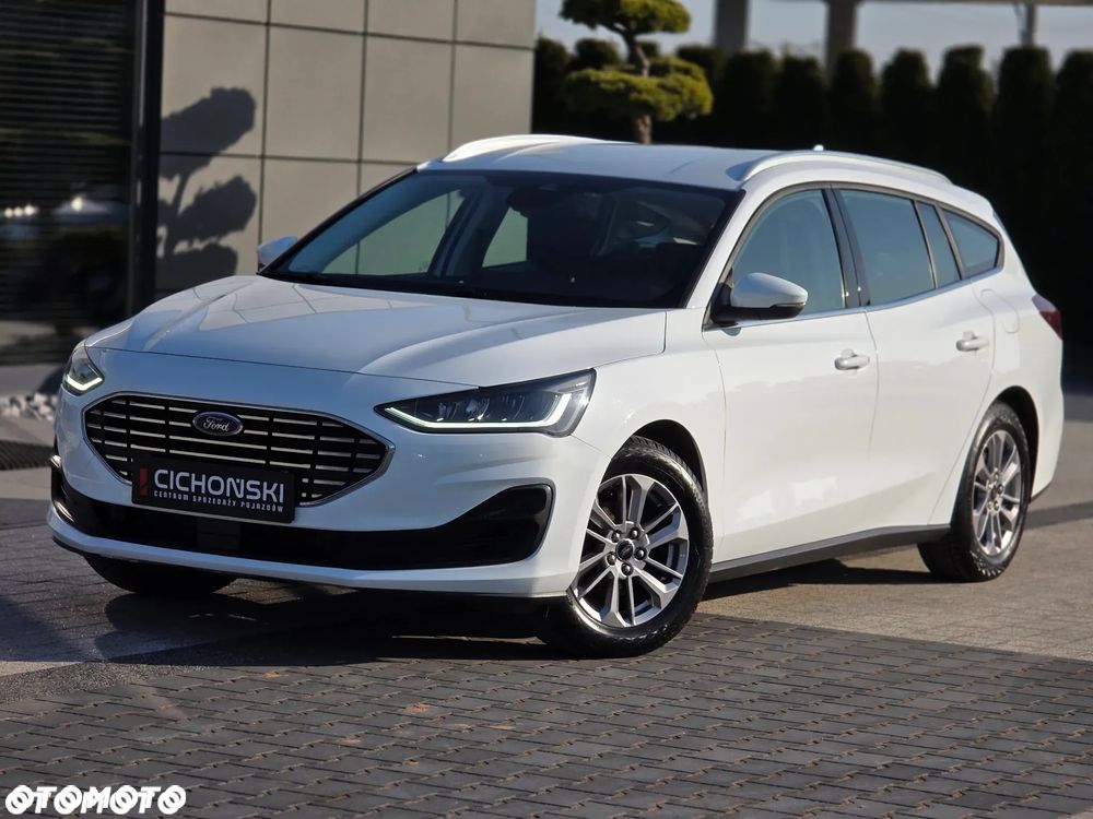 Ford Focus 1.0 EcoBoost Titanium Design - 4