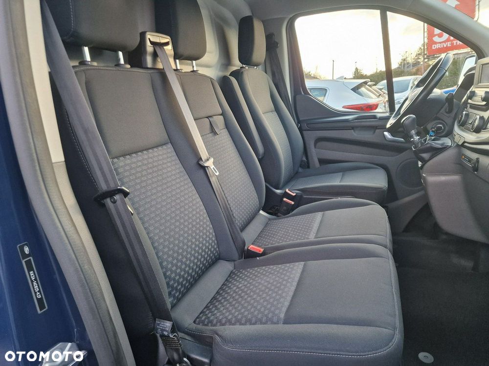 Ford Transit Custom - 10