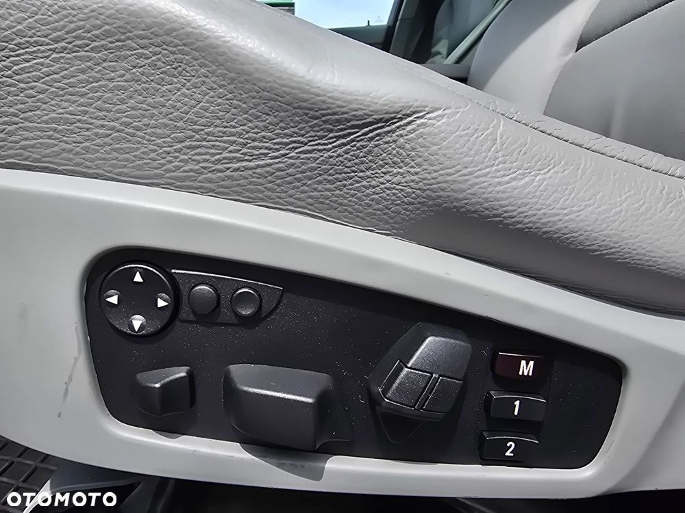 BMW Seria 5 530i - 18