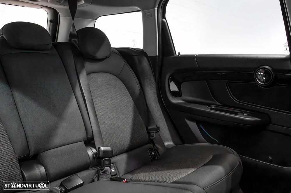 MINI Countryman Cooper SE ALL4 Classic Auto - 12