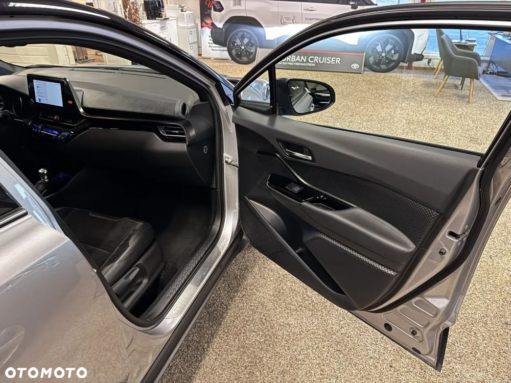 Toyota C-HR Hybrid Lounge - 10