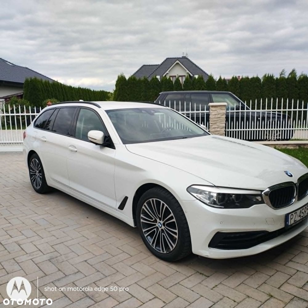 BMW Seria 5 518d Sport Line - 20