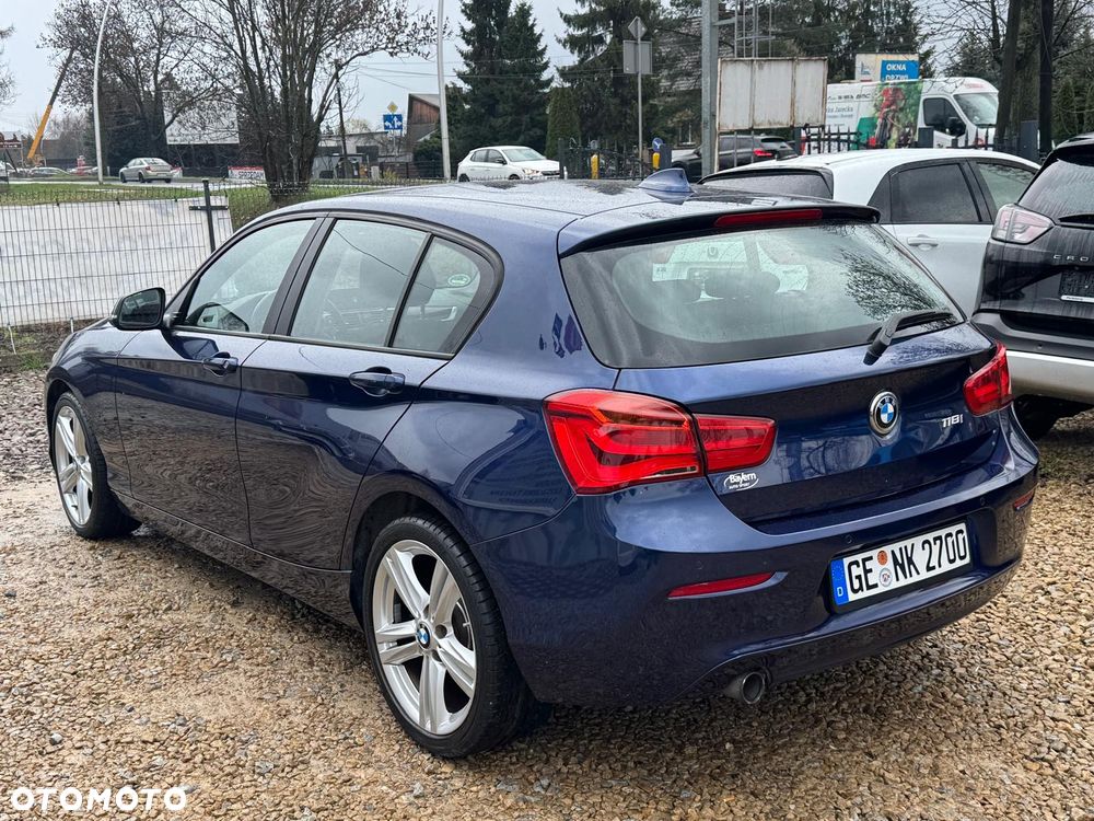 BMW Seria 1 - 10