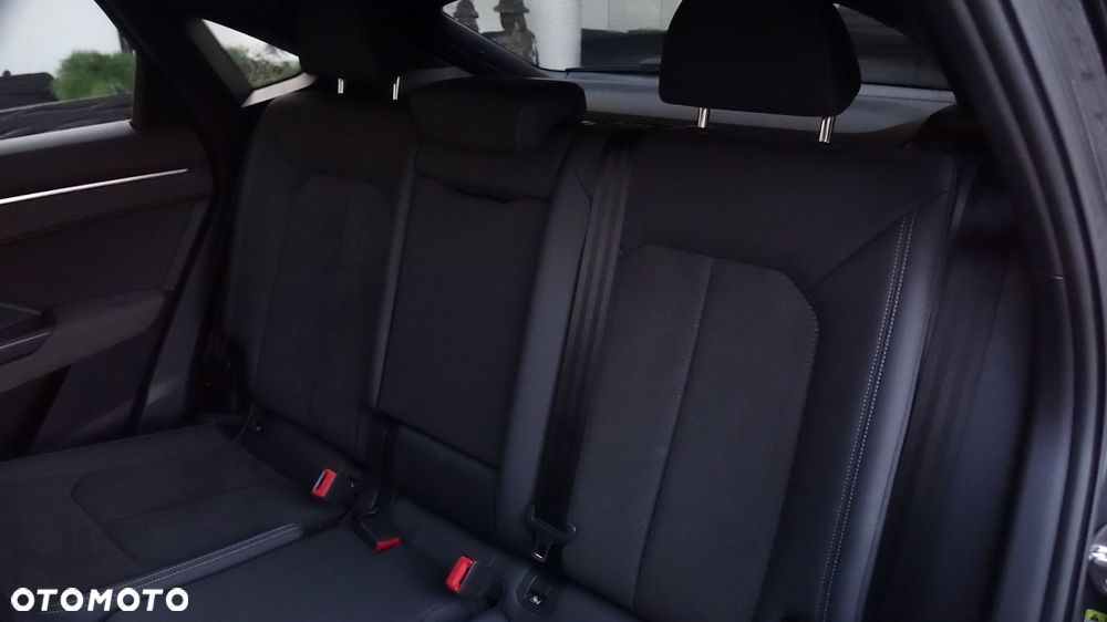 Audi Q3 Sportback - 26