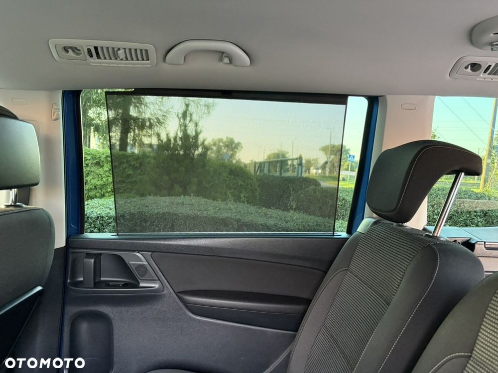 Volkswagen Sharan 2.0 TDI BMT Comfortline - 12