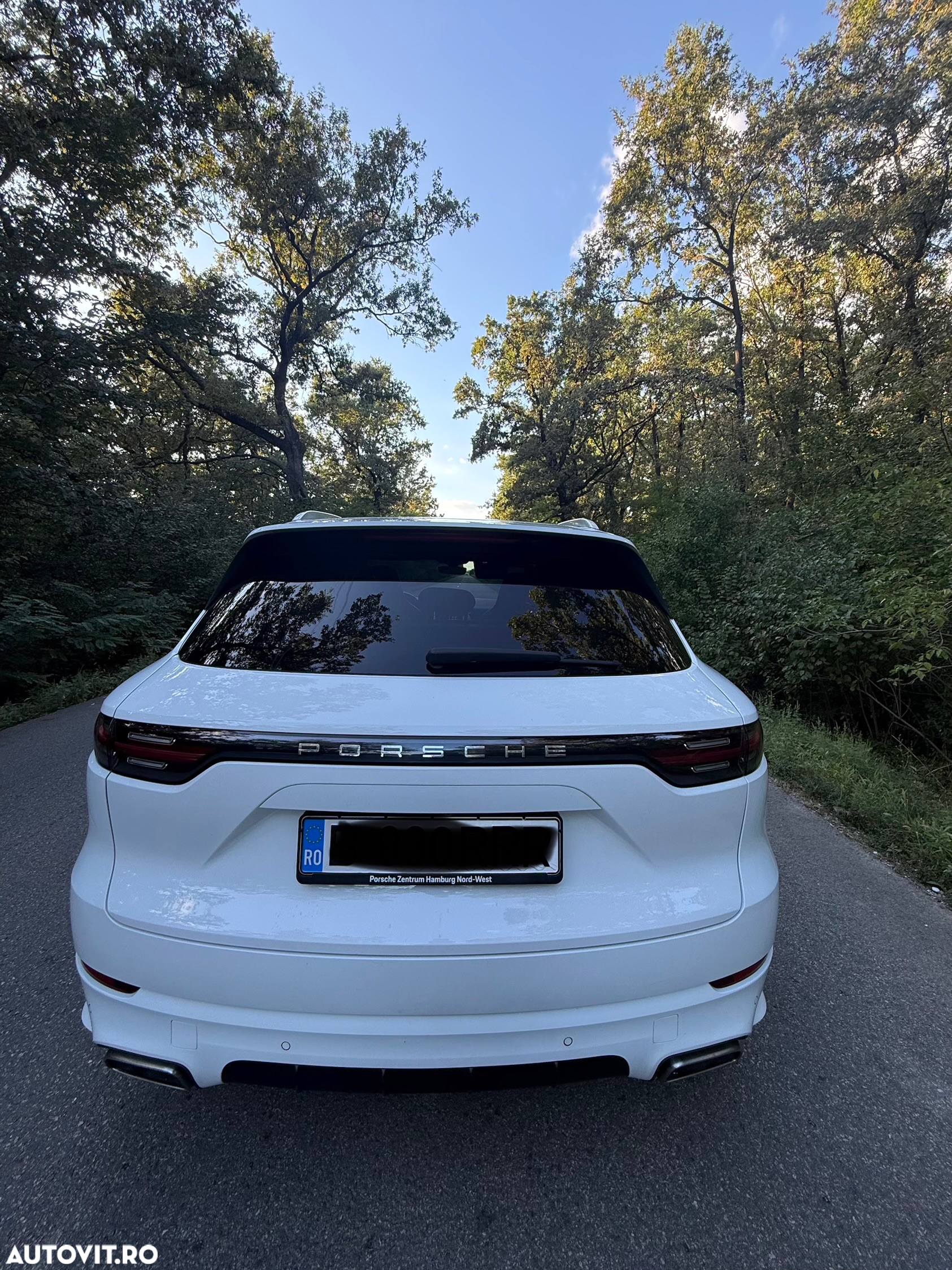 Porsche Cayenne Tiptronic S - 8