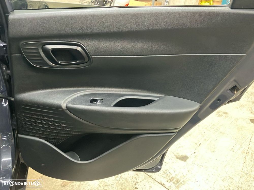 Hyundai Bayon - 20