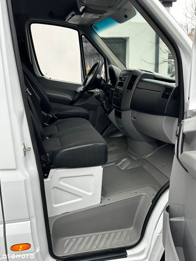 Mercedes-Benz Sprinter - 18