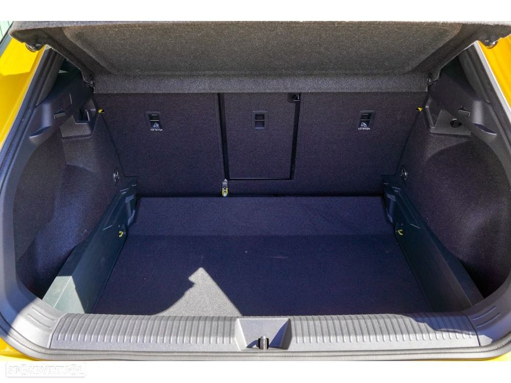 VW T-Roc 1.5 TSI R-Line DSG - 14
