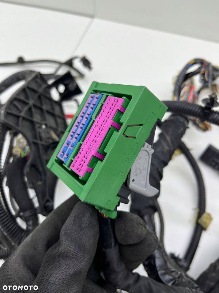 VOLVO XC40 WIĄZKA INSTALACJA SILNIKA 32311611 - 10