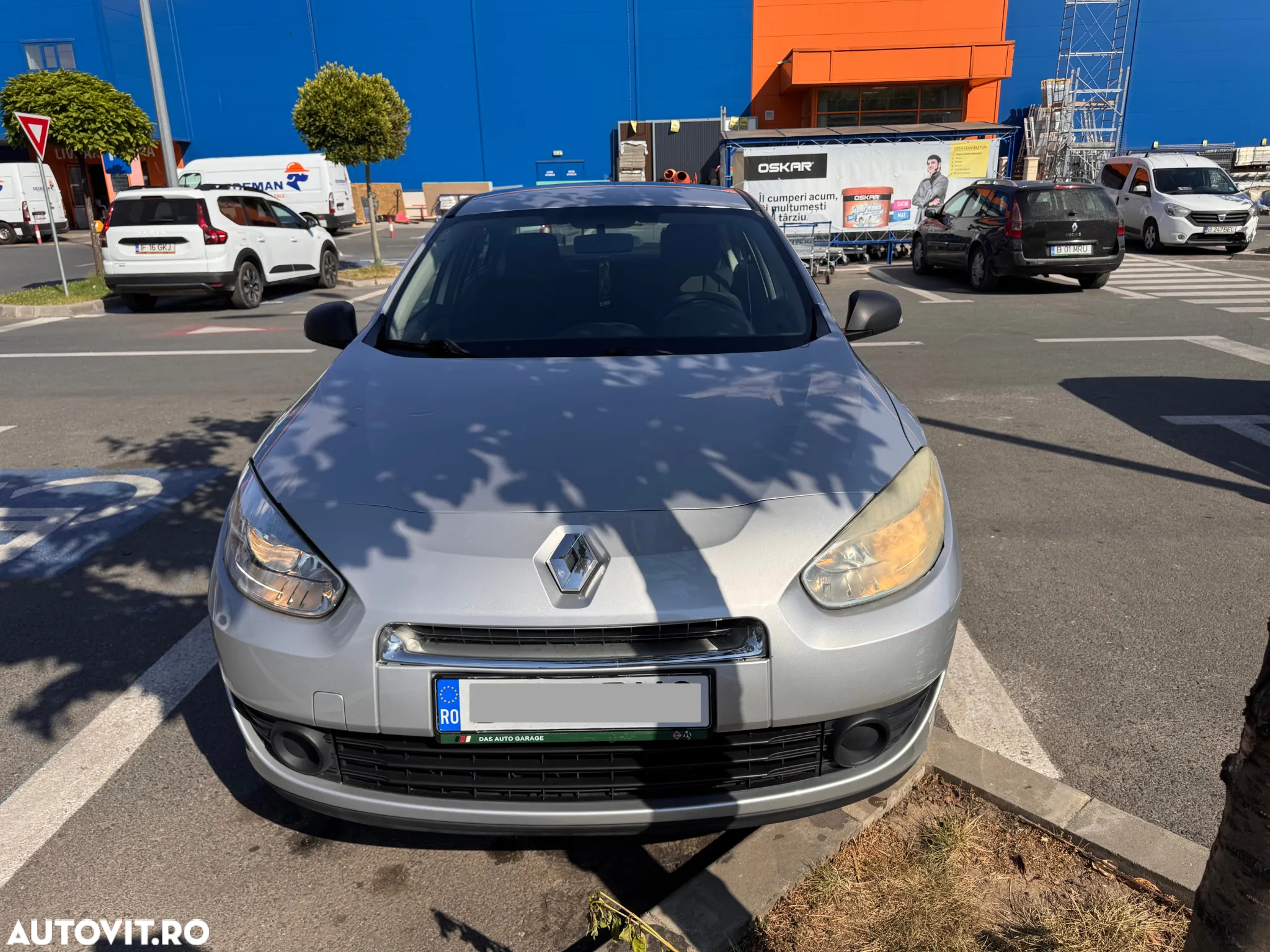 Renault Fluence 1.6 16V Authentique - 6