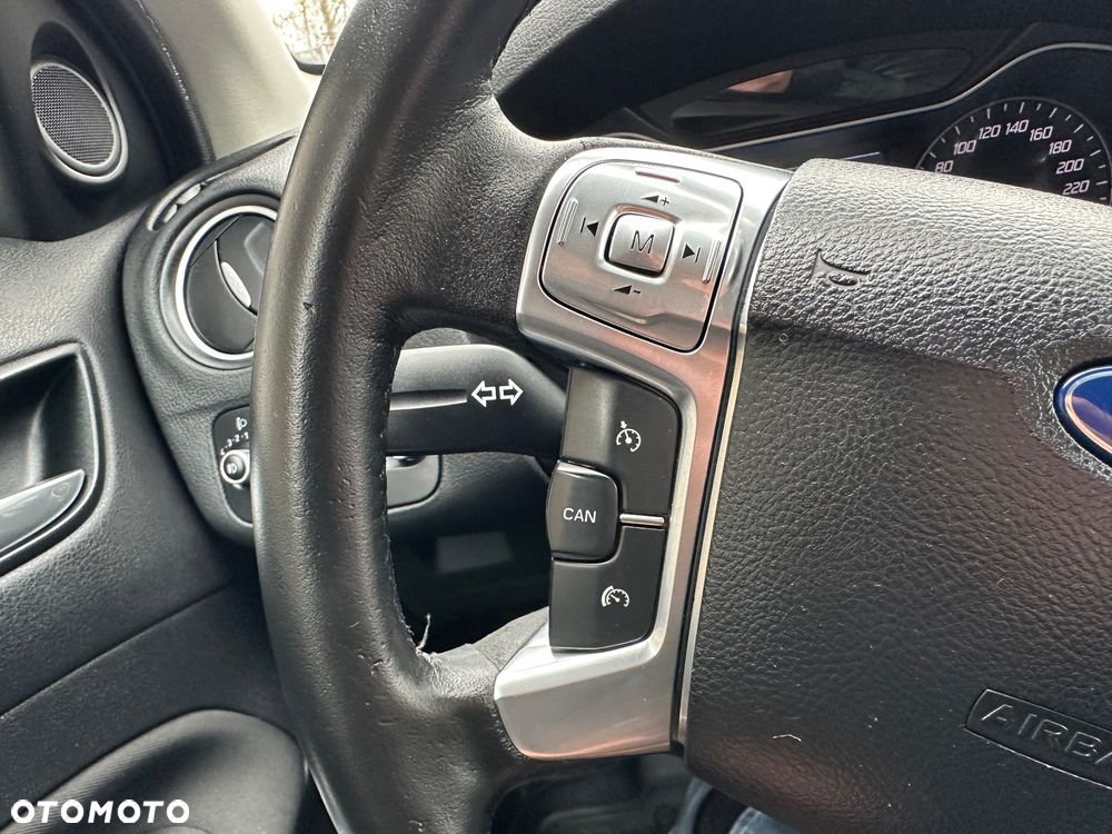 Ford Mondeo 2.0 EcoBoost Titanium X - 31