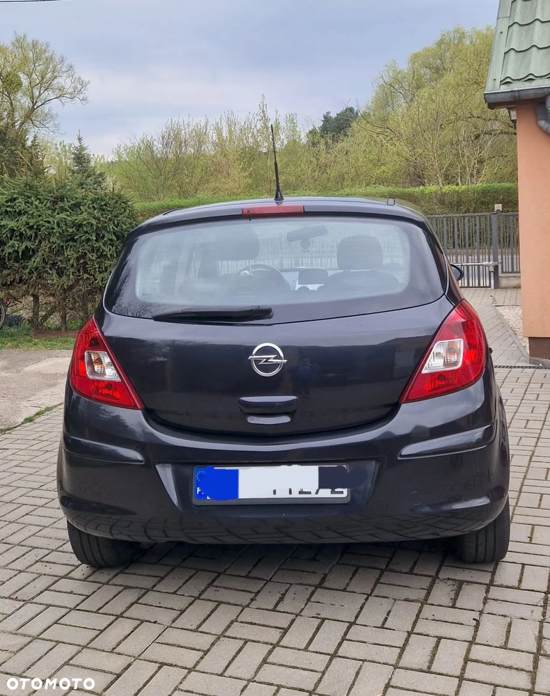 Opel Corsa - 3