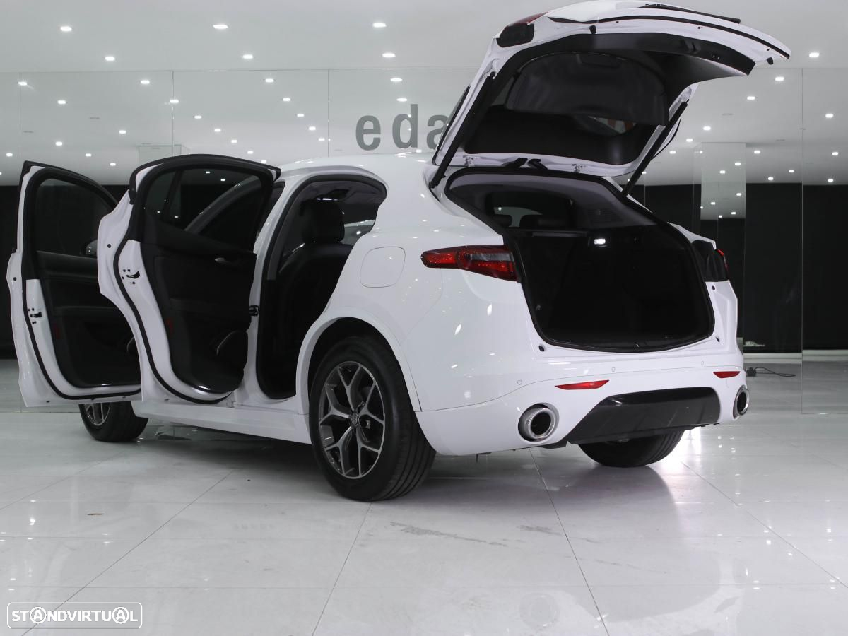 Alfa Romeo Stelvio 2.2 D Super AT8 - 5