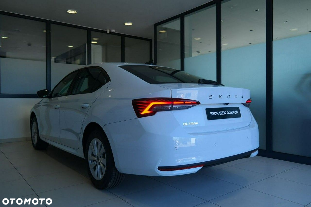 Skoda Octavia - 7