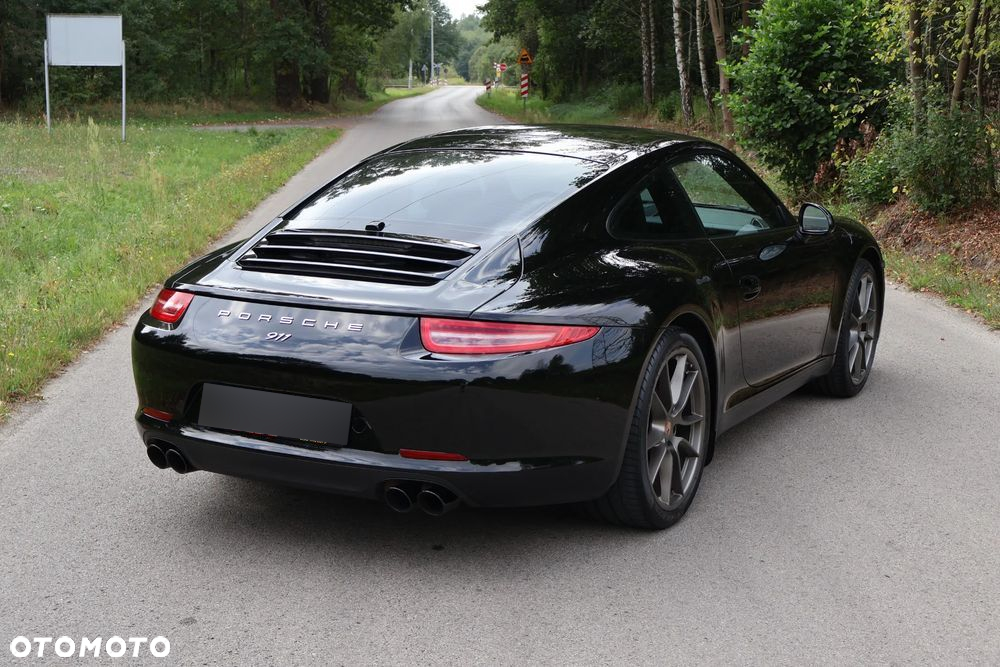 Porsche 911 Carrera PDK - 3