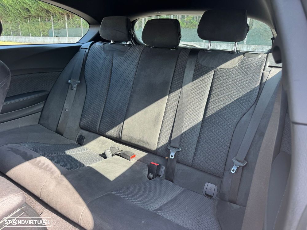 BMW 118 d Pack M Shadow Auto - 13