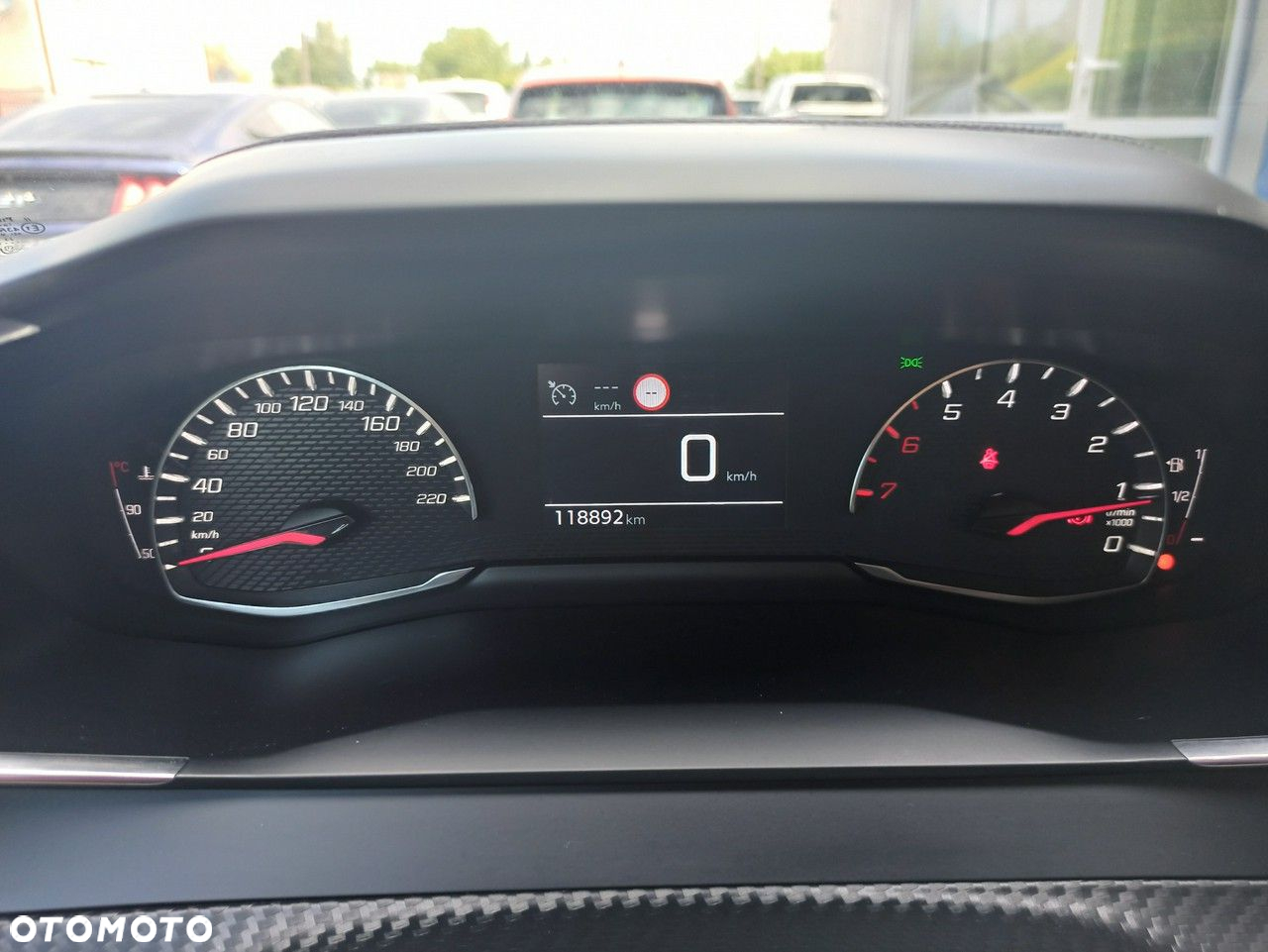 Peugeot 2008 - 15