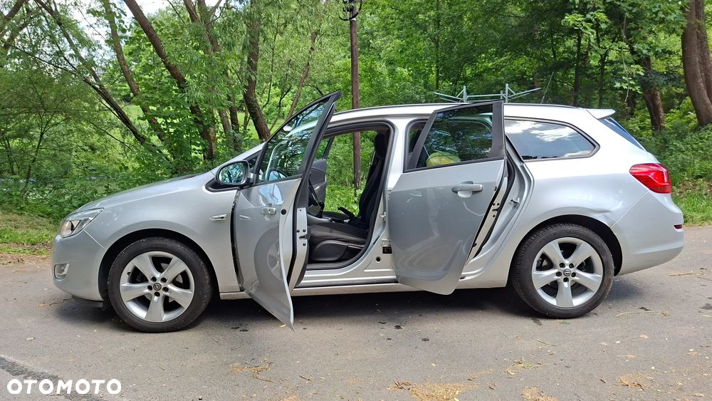 Opel Astra 1.4 Turbo Innovation - 2