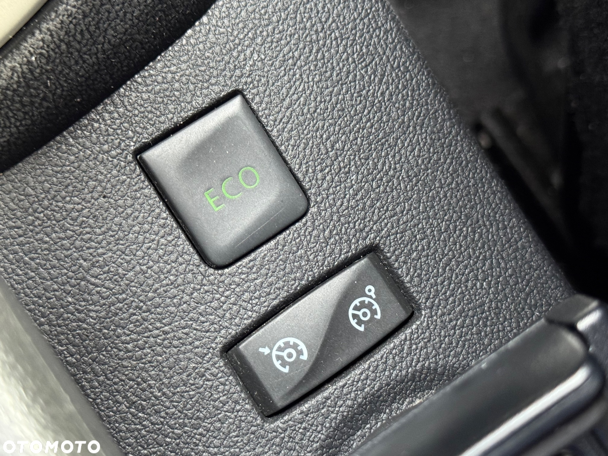 Renault Captur (ENERGY) TCe 90 LIMITED - 35