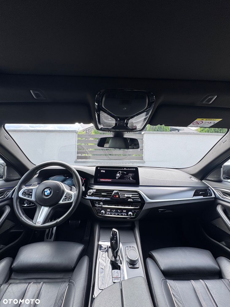 BMW Seria 5 530d xDrive mHEV M Sport sport - 34