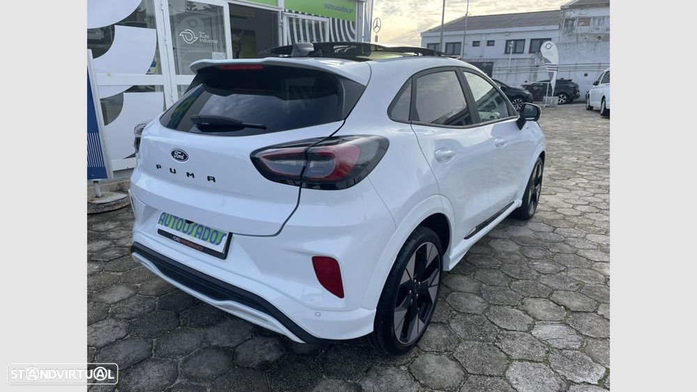 Ford Puma 1.0 EcoBoost MHEV ST-Line X - 2