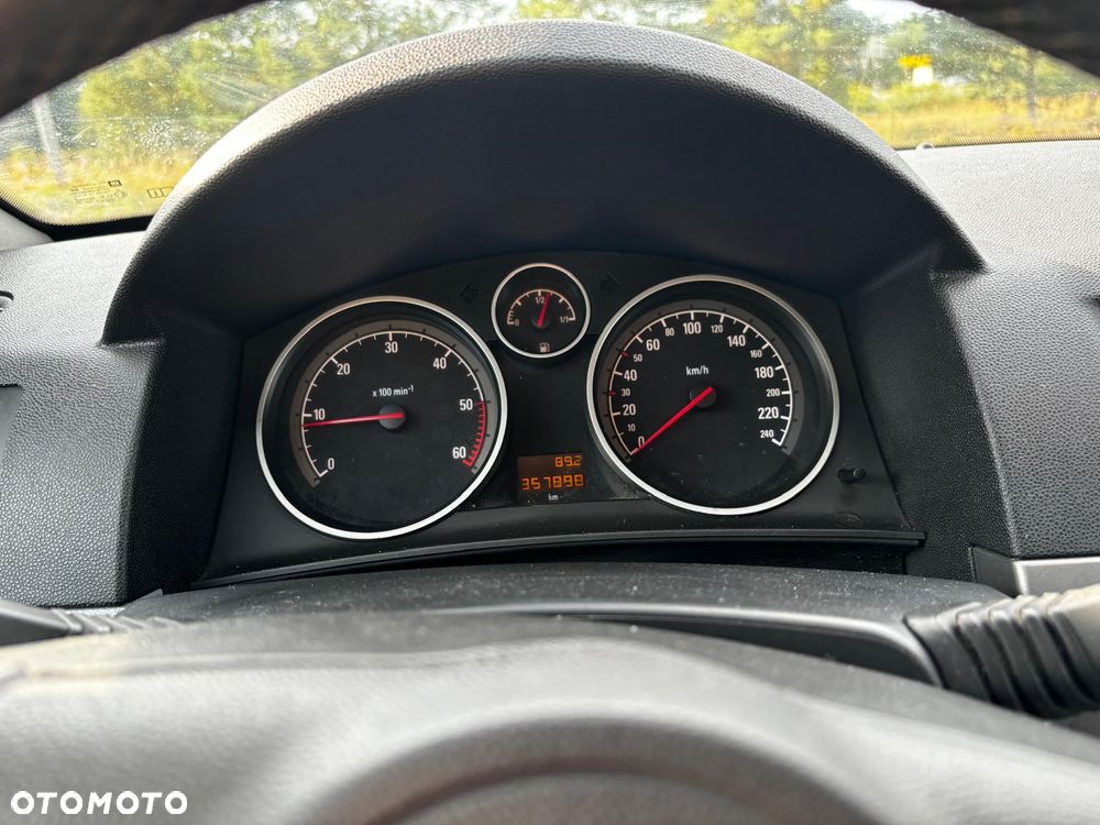 Opel Astra 1.7 CDTI Enjoy - 10