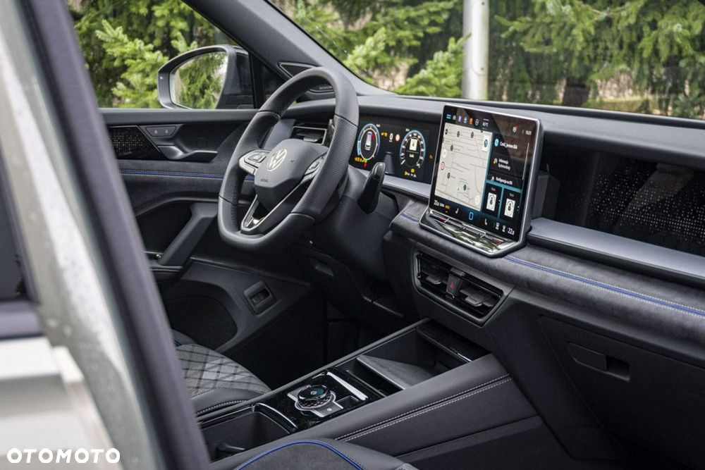 Volkswagen Tayron 2.0 TSI OPF 4MOTION DSG R-Line - 23