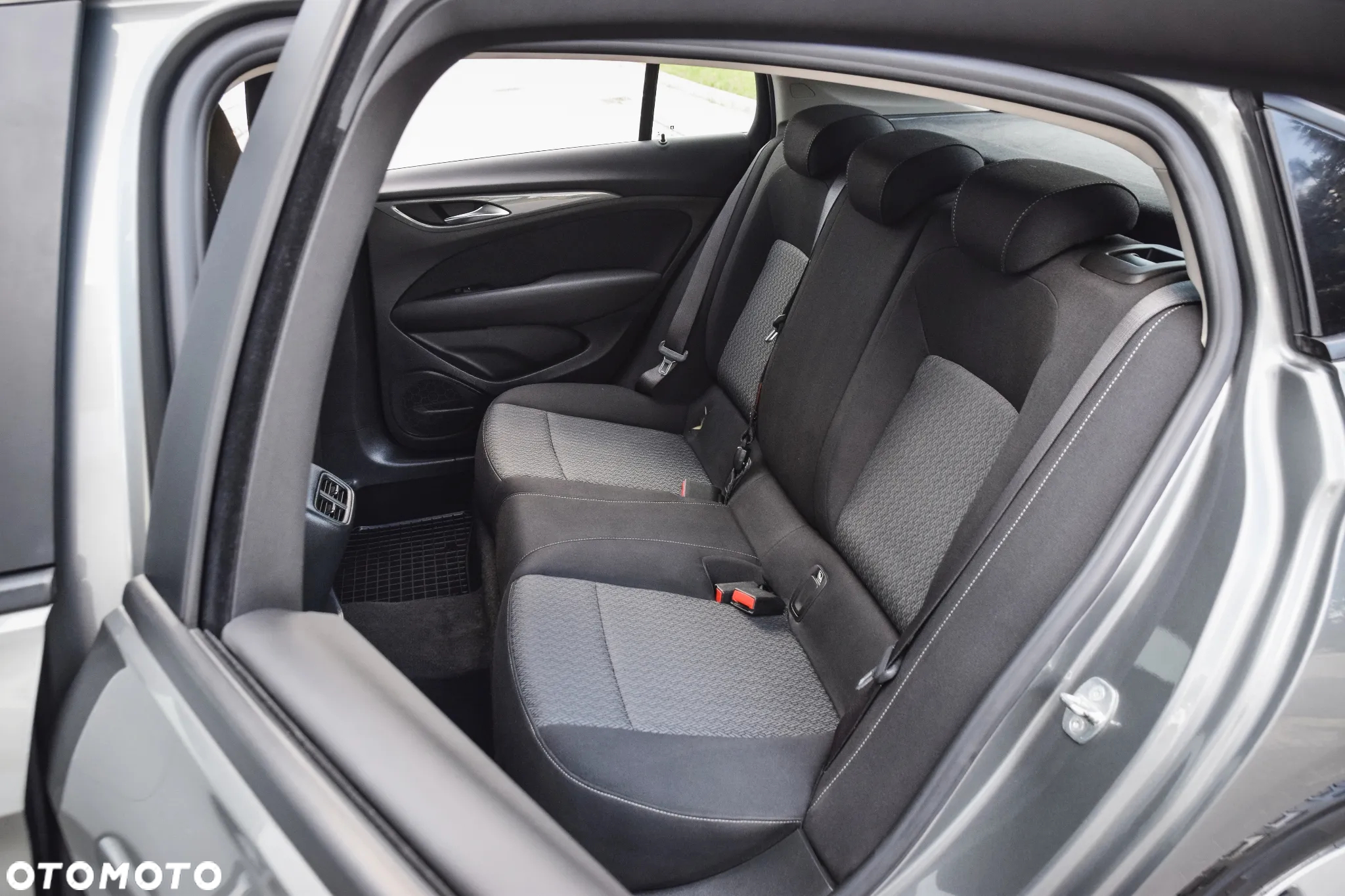 Opel Insignia 1.5 T GPF Elite S&S - 27