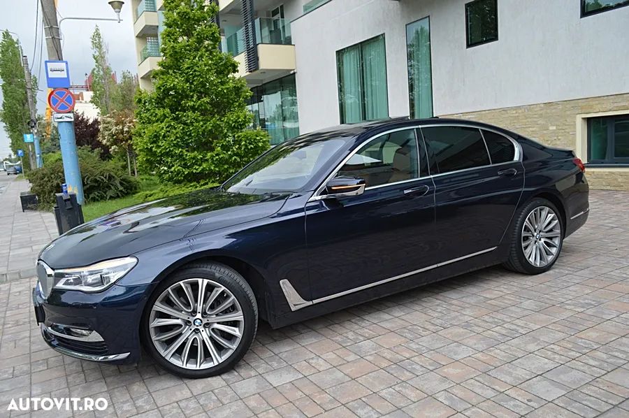 BMW Seria 7 730d xDrive Edition Exclusive - 23