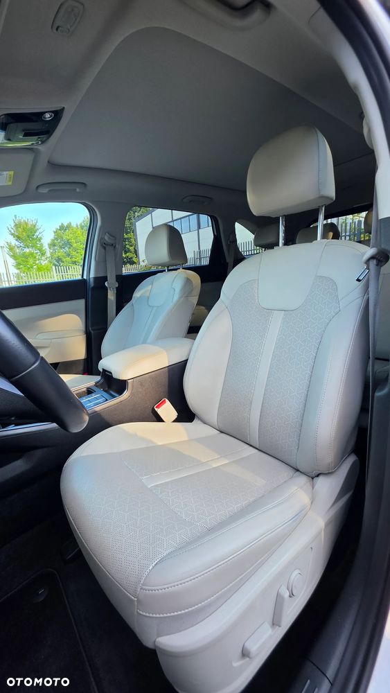 Kia Sorento - 11